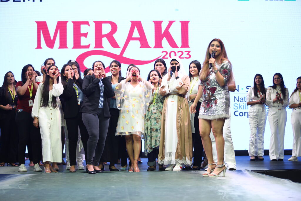 Ekta Tiwari along with IWP Academy students lightning up the stage 
